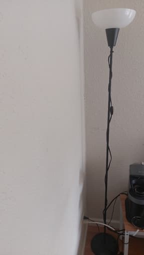 Ikea Floor Lamp, like-new condition Pickup EVGR 3