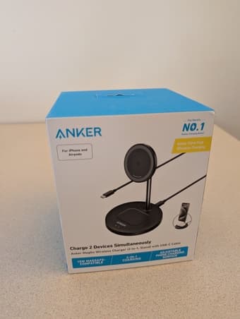 NEW IPhone Anker MagGo Wireless Charger 1