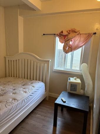 A studio for renting 1