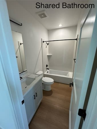 Private Bedroom in Sunnyvale Available $1650 [seeking male roommate] 1