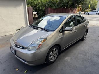 2007 Toyota Prius (156k mi) for sale, available now 2