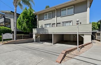Sunny Loft in Menlo Park: 1524 San Antonio Ave 2