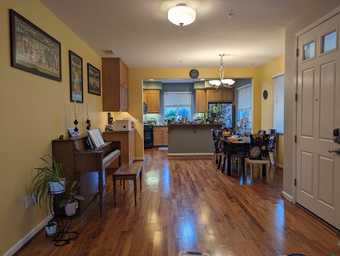 4Bed, 3Bath home close to Stanford 2