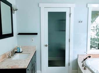 1 Room Available in Large Menlo Park house 3