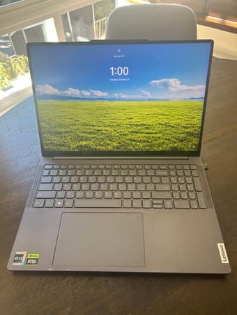 Laptop - Lenovo Slim Pro 9 16" Intel Core i9 13th Gen 32 GB RAM 1