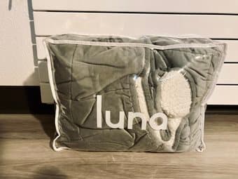 Luna The "Dreamland Delight" Sherpa Fleece Weighted Blanket (OBO) 3