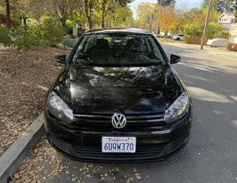2012 Volkswagen Golf 2.5L Hatchback 2D 2