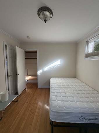 [Available] BR in 4 Bedroom 3 Bath House in Palo Alto/ Menlo Park 2