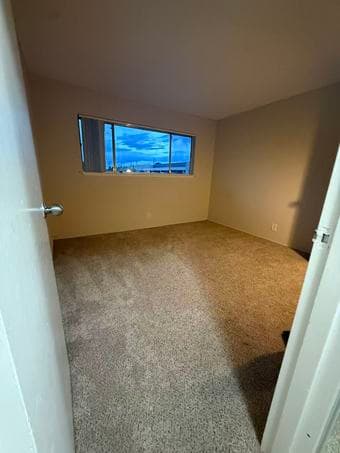 Second Room available in Palo Alto.from 11/12 to 2/10- $1,250 / 2