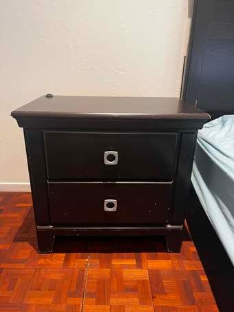 Queen bed frame + 2 matching side tables 2