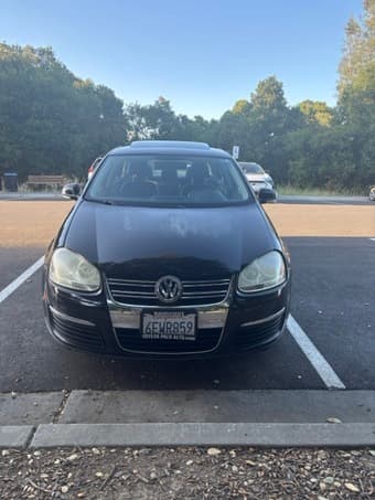 VW JETTA 2008 Wolfsburg edition, good condition 3