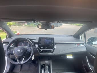2021 TOYOTA Corolla SE low mileage 3