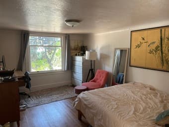 Sublet available 1 bedroom (December 8-Jan 18) 1