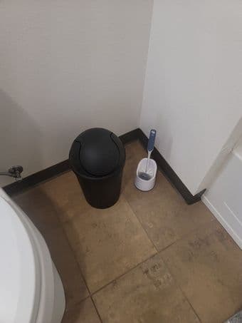 Trash Can 1