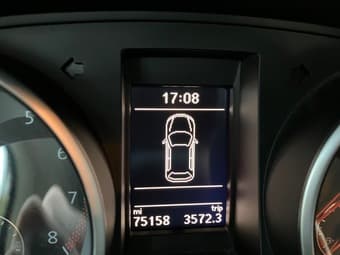 2013 Volkswagen Golf (low mileage) 2