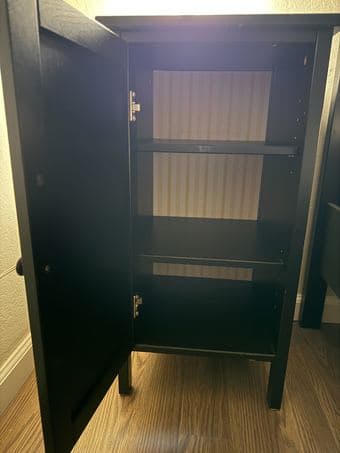 IKEA Hemnes bed with mattress, two nightstands and two lamps 3