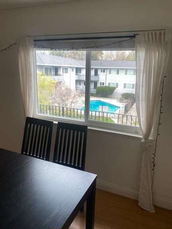 1B/1B in 2B/2B Apartment, University Avenue, Palo Alto 1