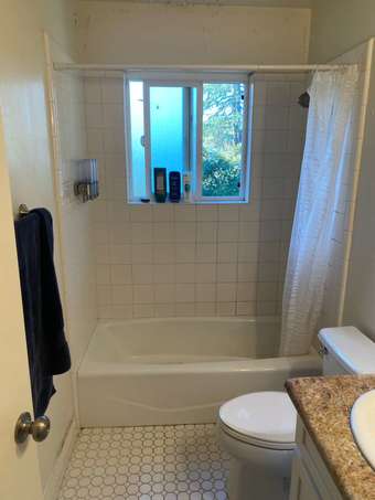 1B/1B in 2B/2B Apartment, University Avenue, Palo Alto 3