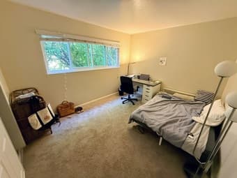 Looking for roommate for 2B2B apartment in Palo Alto starting February 2
