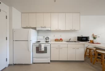 Sublet Escondido Village Studio 2 for Winter Quarter 2