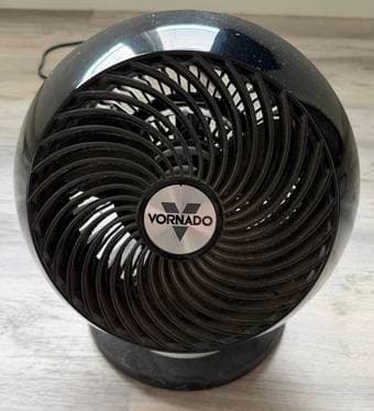 Vornado 560 Whole Room Air Circulator 1