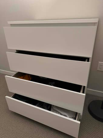 IKEA 4-drawer dresser (like-new) 2