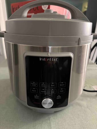 Instant Pot, 8-Quart Whisper Quiet 9-in-1 Pressure Cooker (like-new) 2