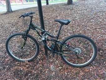 Mountain Bike - Men's 26'' Black bike 3