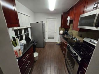 Looking for Housemate Mountain View 2 BD 1 BR Apartment - Castro St 3