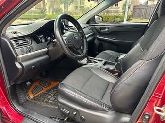 2016 Toyota Camery SE – clean title – excellent condition 2