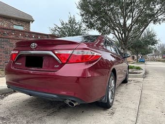 2016 Toyota Camery SE – clean title – excellent condition 3
