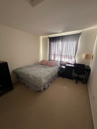 ROOMs near Stanford 1