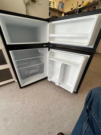 Whirlpool Minifridge 2