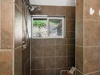 Master Bedroom for Rent near Stanford (Alpine Road) 2