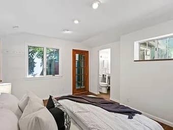 Master Bedroom for Rent near Stanford (Alpine Road) 3