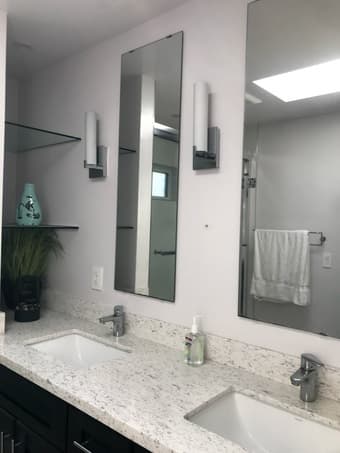Room Next to Paly 3