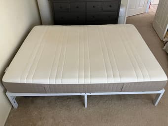 Queen size bed and mattress in excellent condition 1
