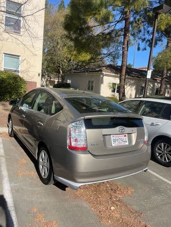 2007 Toyota Prius (164k miles) for sale, available now 1