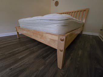 Wood Queen Size Bed Frame + Mattress + 2 Nightstands 3