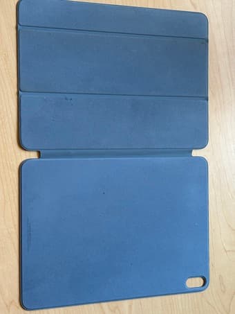 2nd gen Apple Pencil + Smart Folio for iPad Air 11-inch (M2) 2