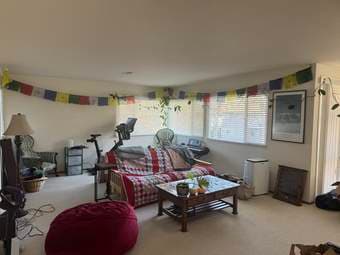 Looking for housemate! Lease ends Aug 31 (~4mo from now) 1