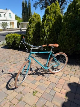 SELLING BIKE - BIKE LOCK INCLUDED 3