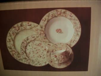 FS: Various items (Move-out) sale + Mother's day gift. 3