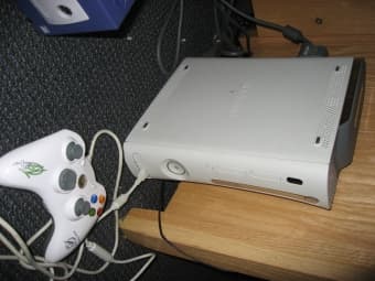 FS: Xbox 360 Premium System with Wired Controller ($280) 1