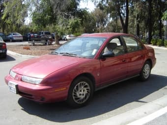 1998 Saturn for Sale - $ 3,300 1