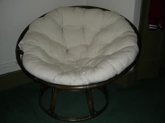$100 White Papasan Chair 1