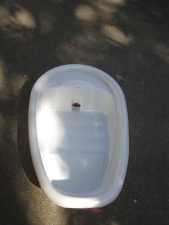 Baby bath tub 1
