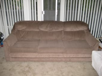 Comfy sofa $50 obo 2