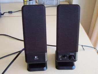Computer Speakers $10 2