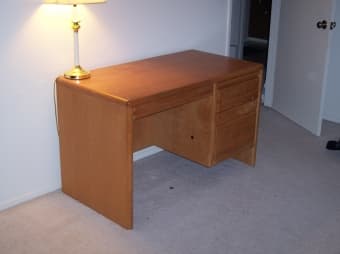 Oak desk $120 2